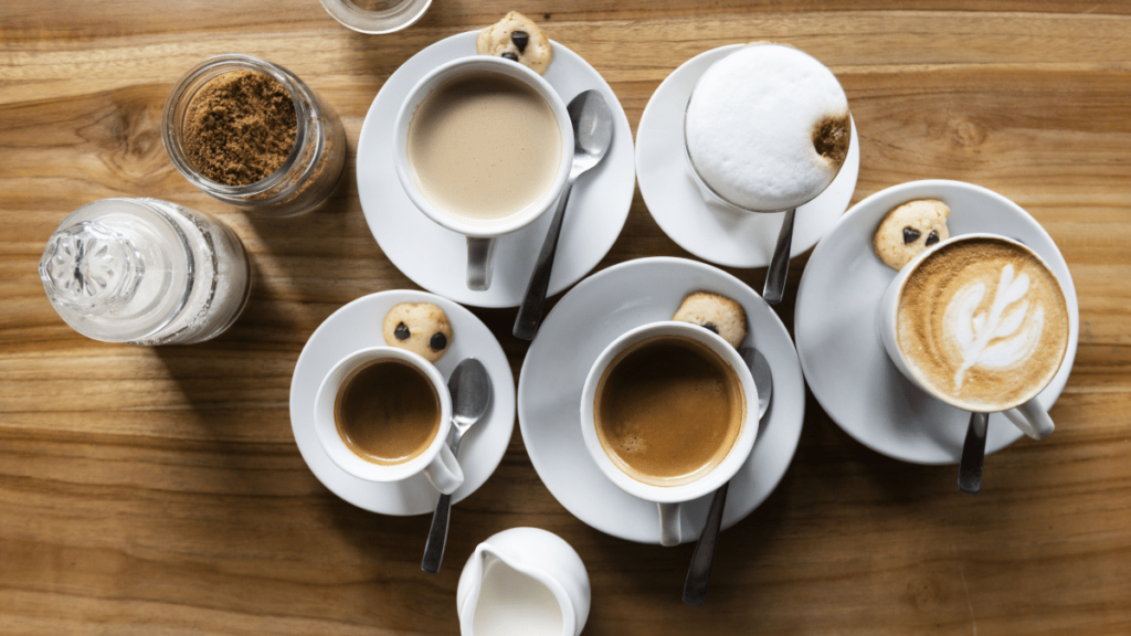 カフェインレスコーヒーは量を飲み過ぎると体に悪い？