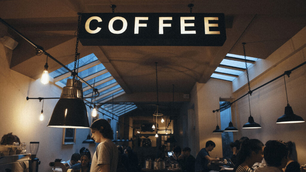 グリーンコーヒーの効果やメリット①カフェインによる覚醒効果